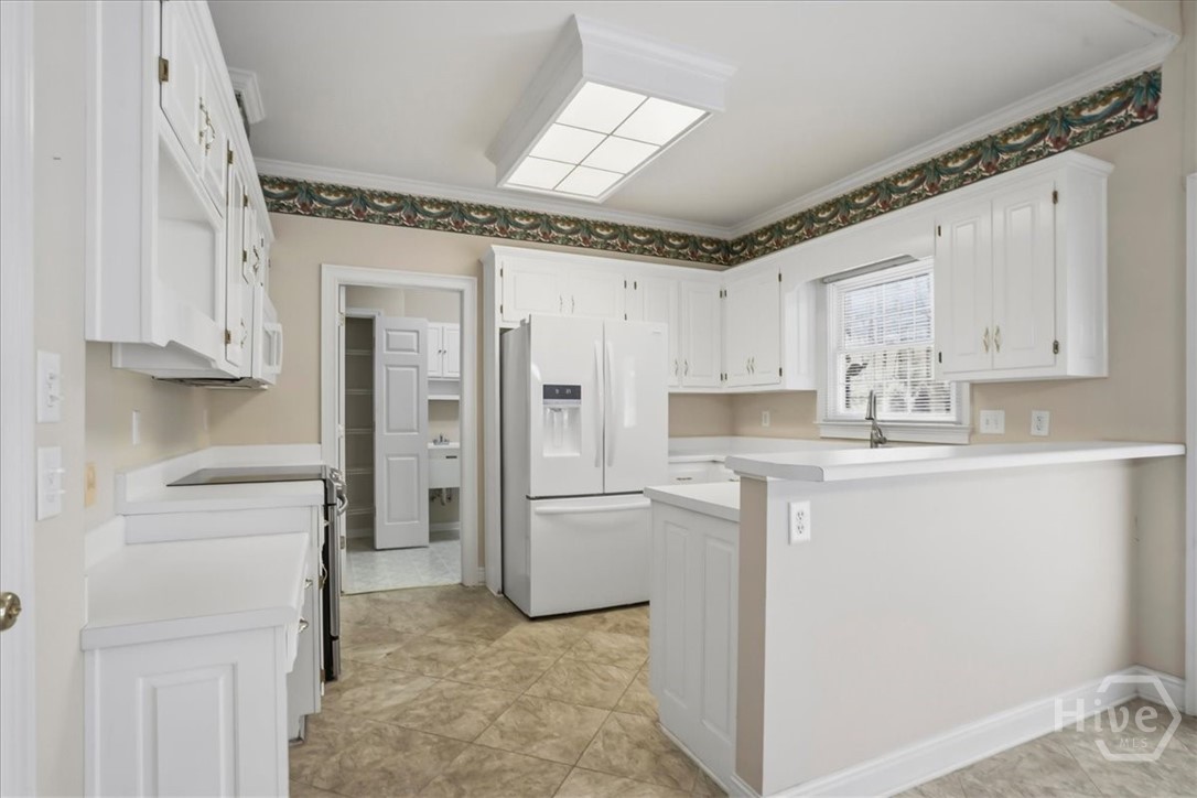 305 Crystal Court Property Photo 29