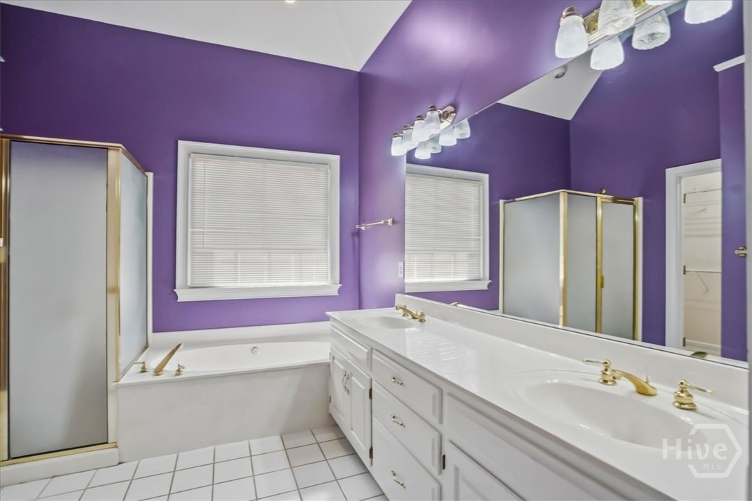 305 Crystal Court Property Photo 42