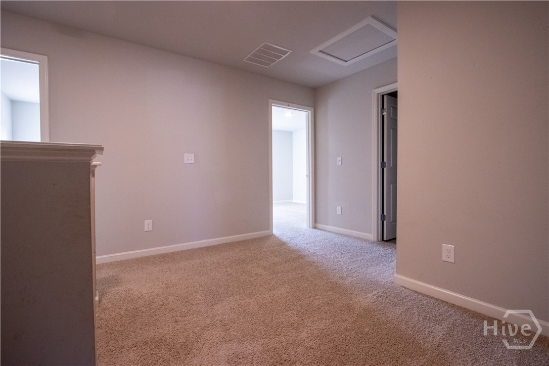 325 Park West Boulevard Property Photo 21