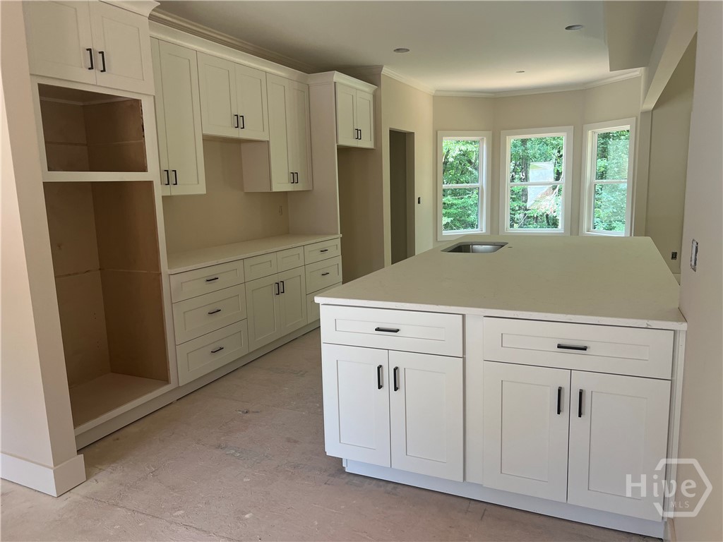 450 Ansley Drive Property Photo 8