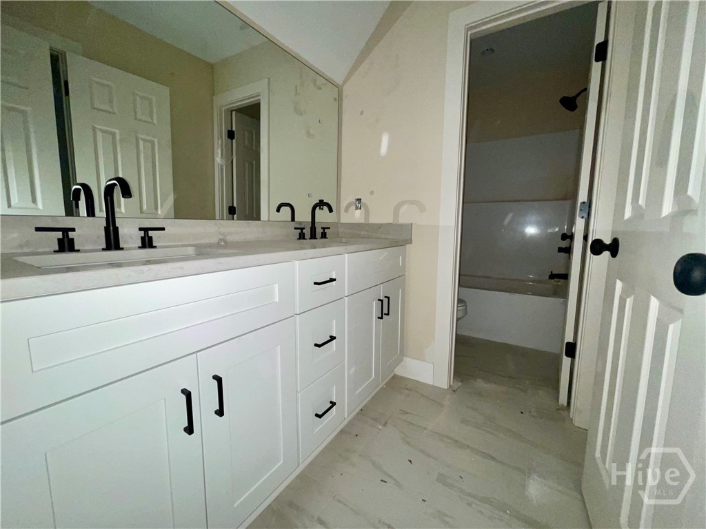 450 Ansley Drive Property Photo 20