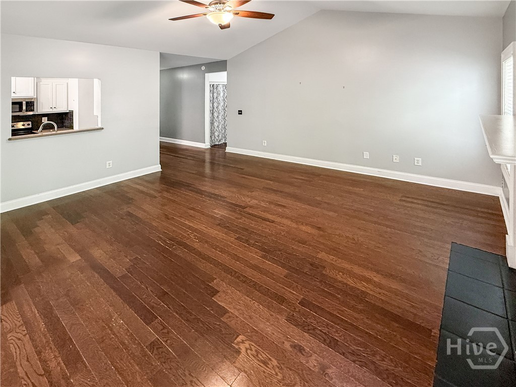 1100 Brookshire Court Property Photo 5