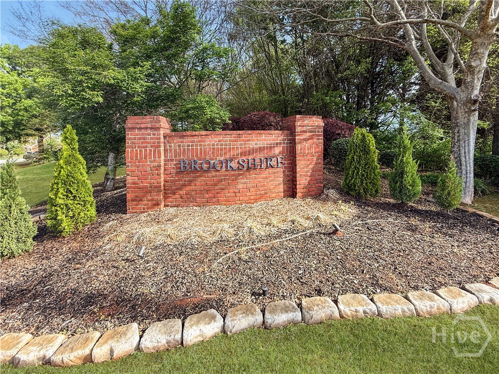 1100 Brookshire Court Property Photo 30