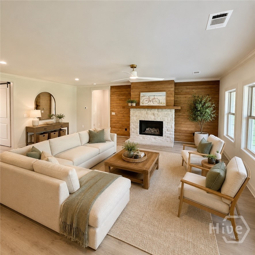 1540 Legend Drive Property Photo 4