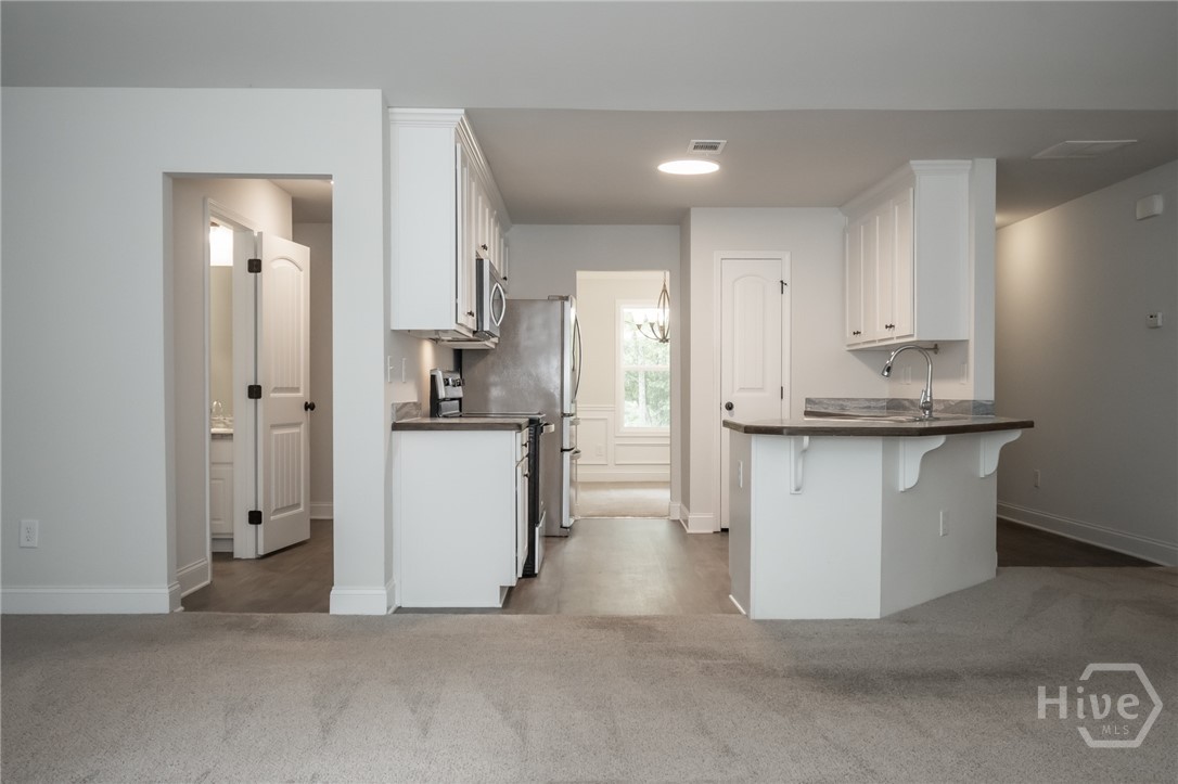 150 Rock Street Property Photo 11