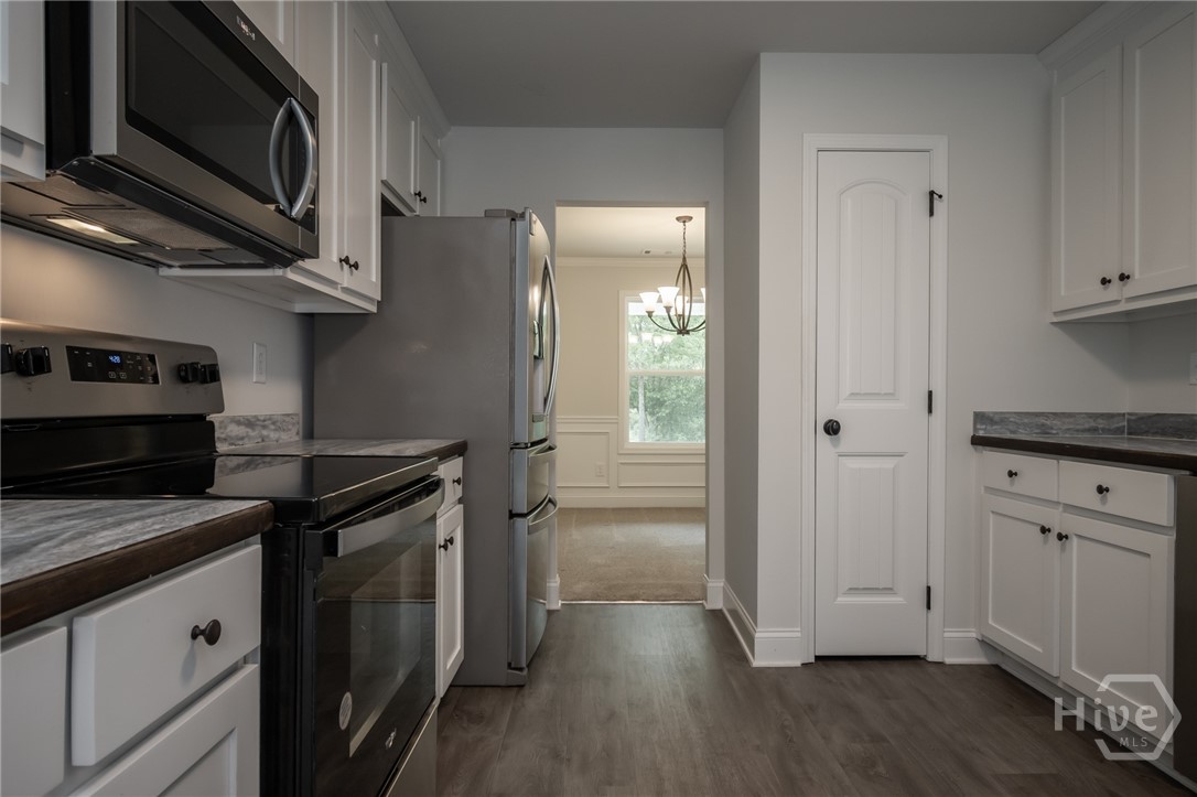 150 Rock Street Property Photo 12