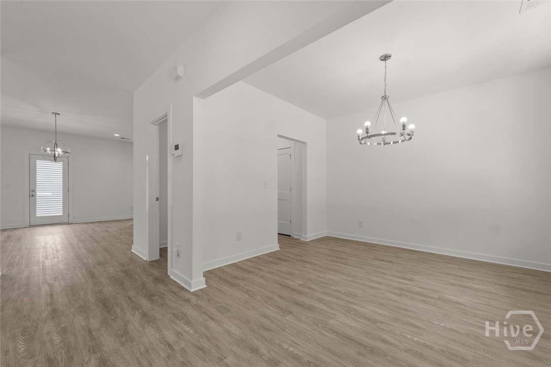 534 Lillian Way Property Photo 3
