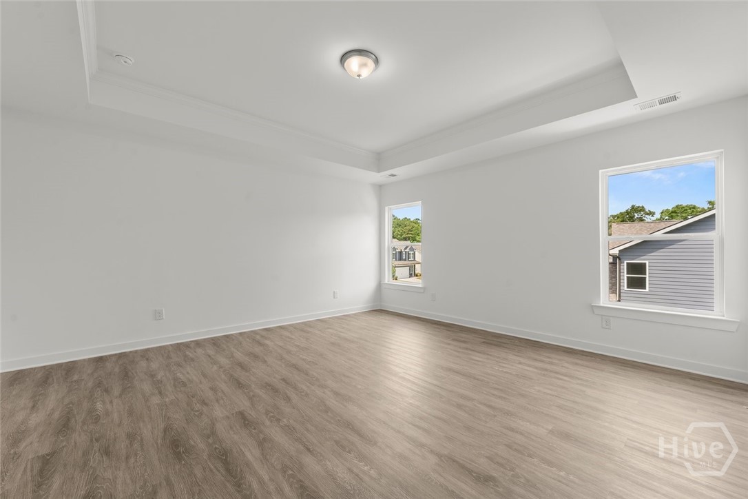 534 Lillian Way Property Photo 13