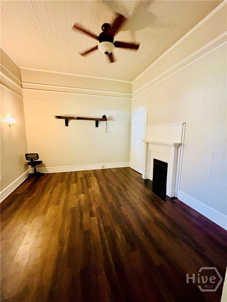246 Park Avenue Property Photo 10