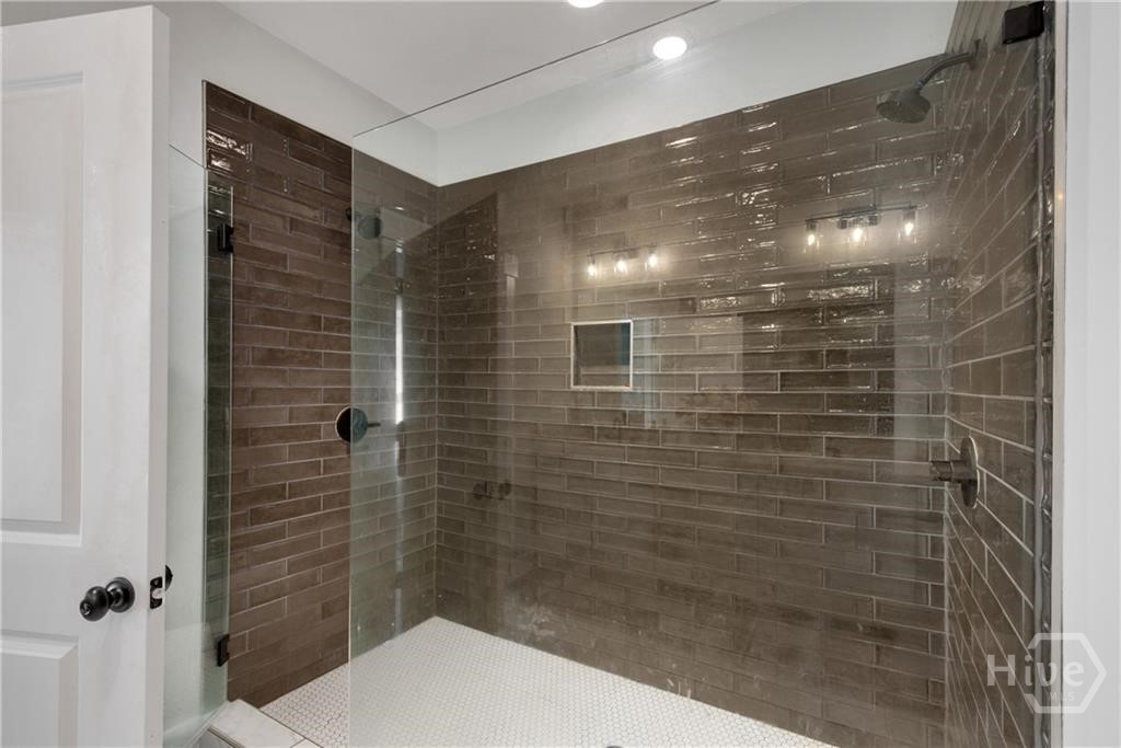 1 Ewing Way Property Photo 32