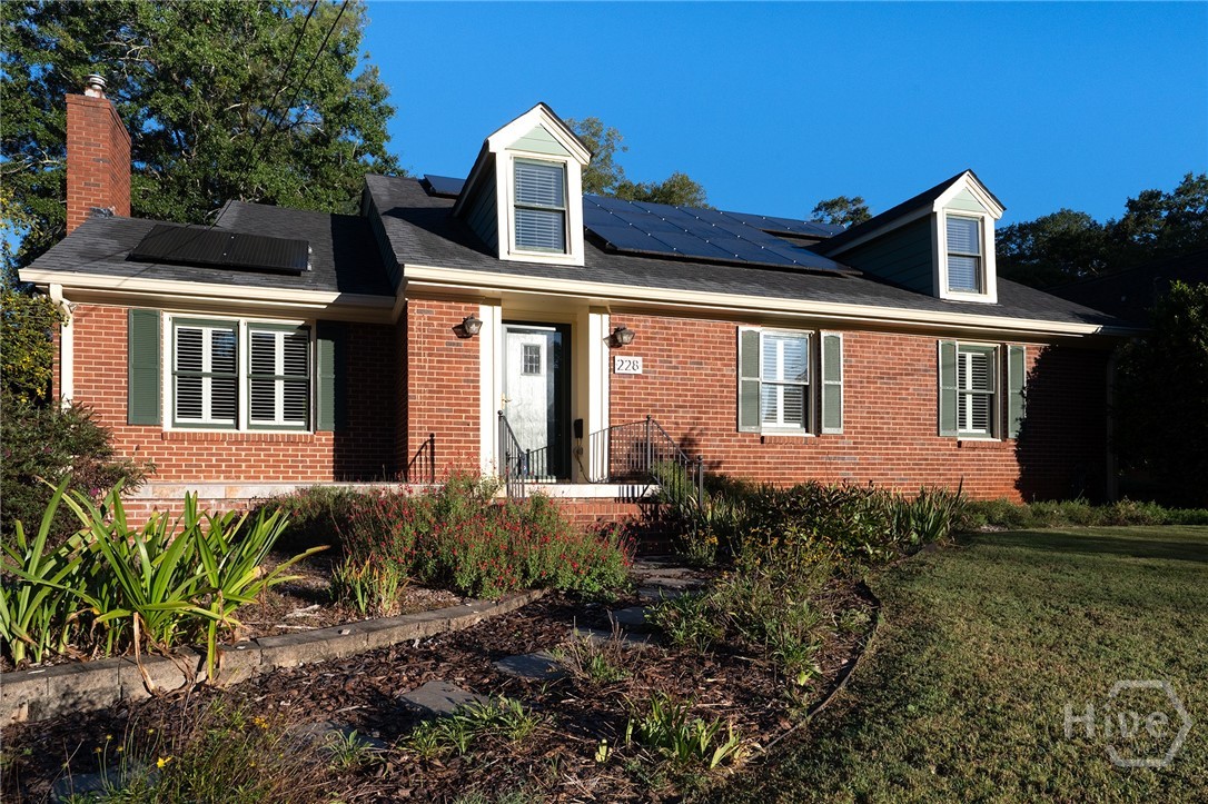 228 Parkway Drive Property Photo 3
