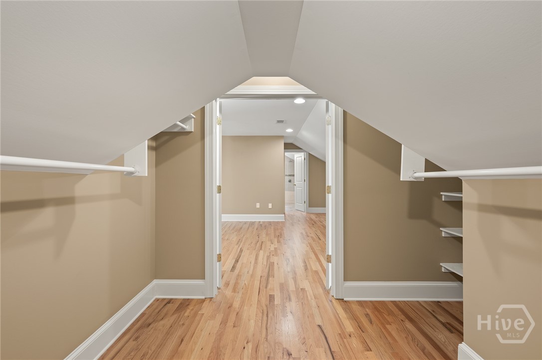 228 Parkway Drive Property Photo 34