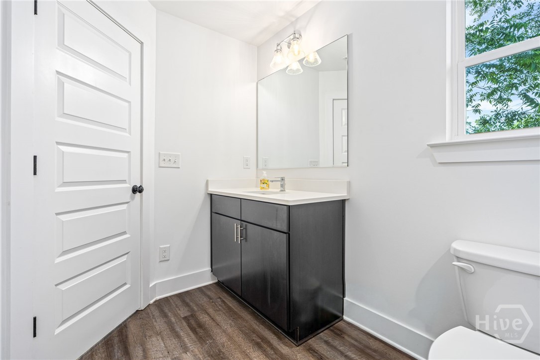 1322 W Hancock Avenue Property Photo 30