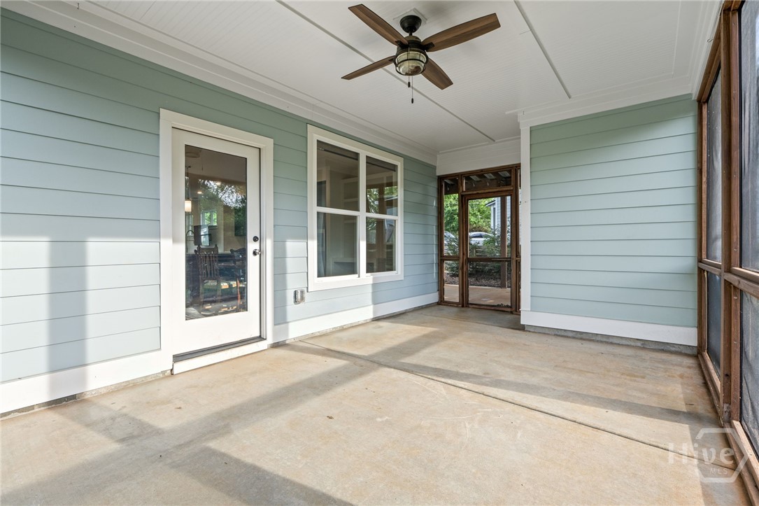 1322 W Hancock Avenue Property Photo 40