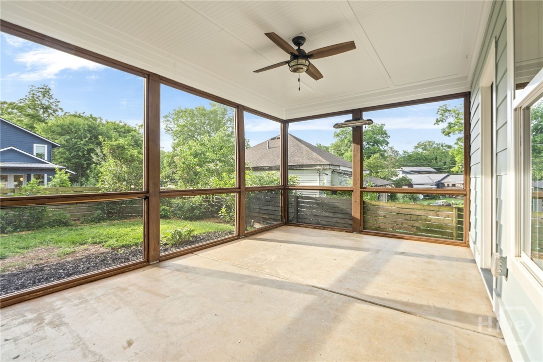 1322 W Hancock Avenue Property Photo 41