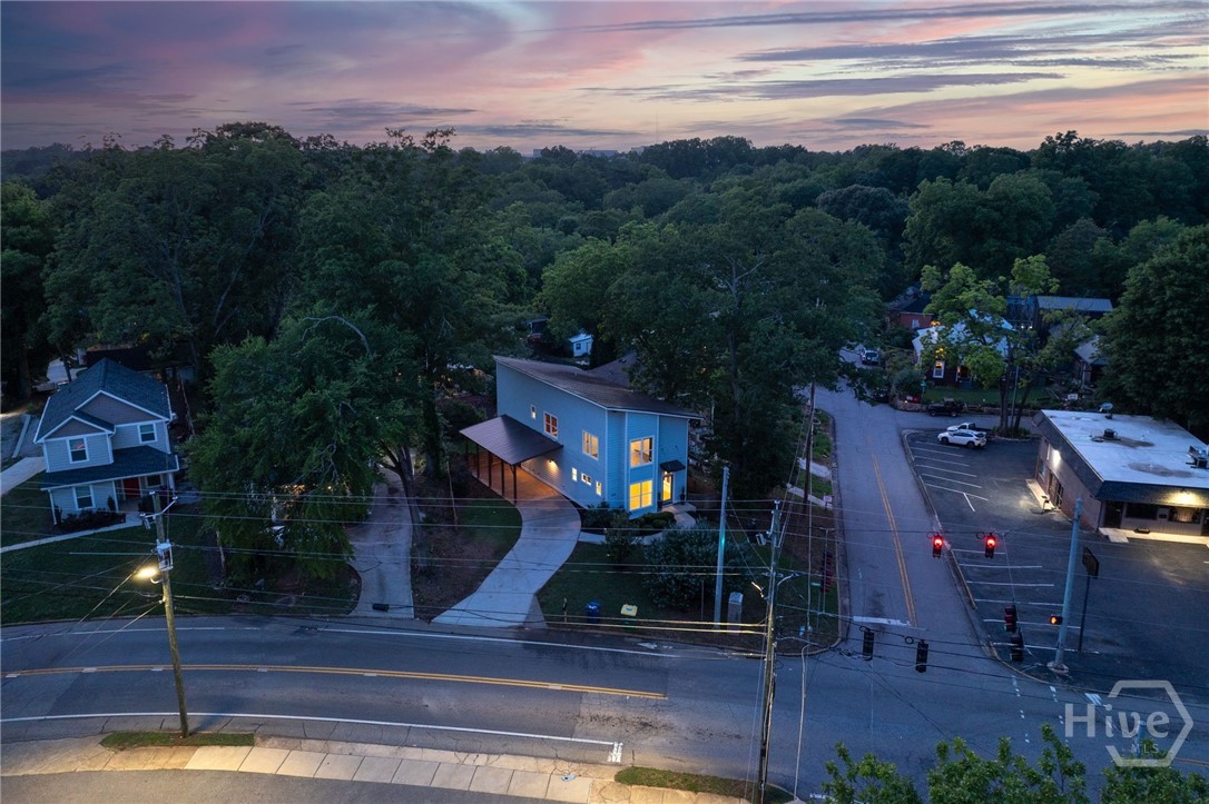 1322 W Hancock Avenue Property Photo 49