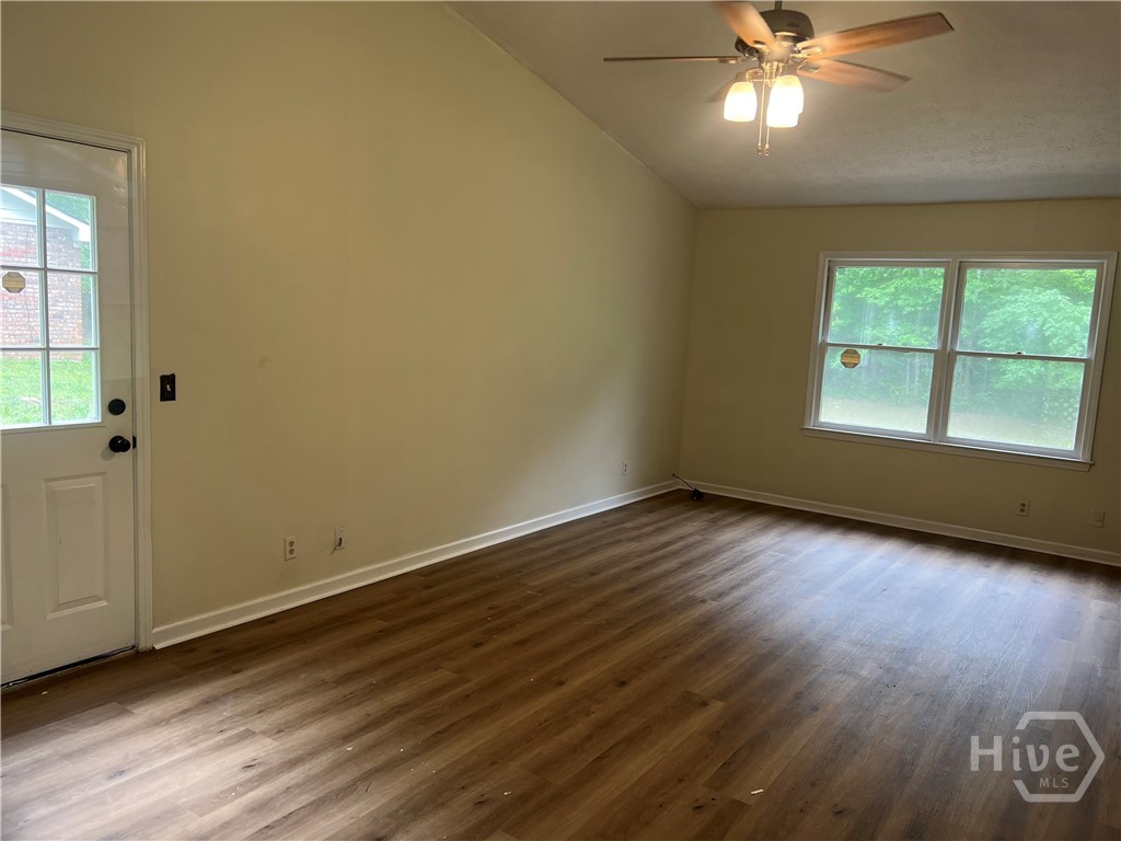 737 Beaverdam Road Property Photo 7