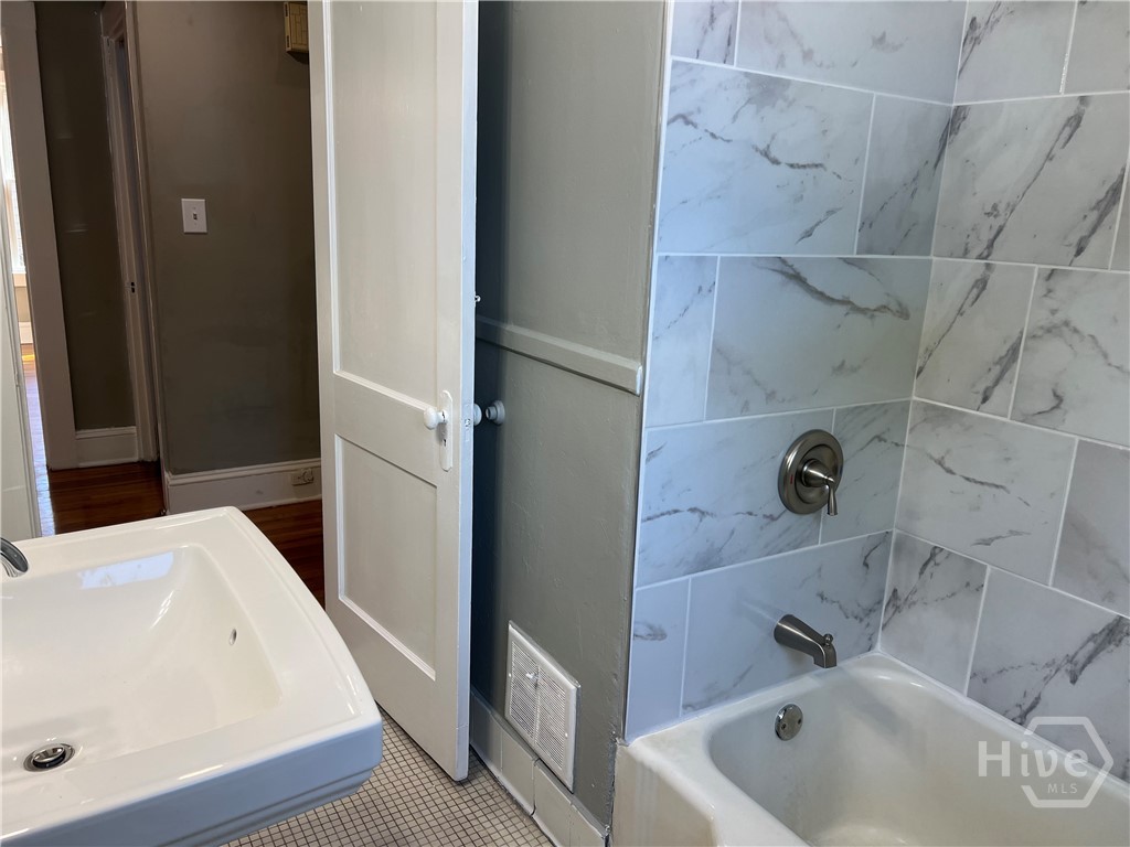 597 Dearing Street Property Photo 13