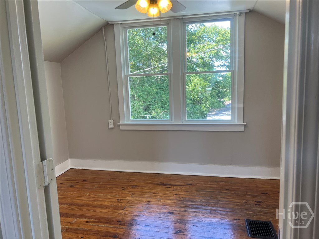 597 Dearing Street Property Photo 22
