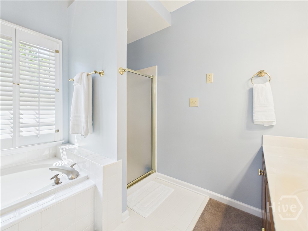 1120 Laurel Pointe Property Photo 23