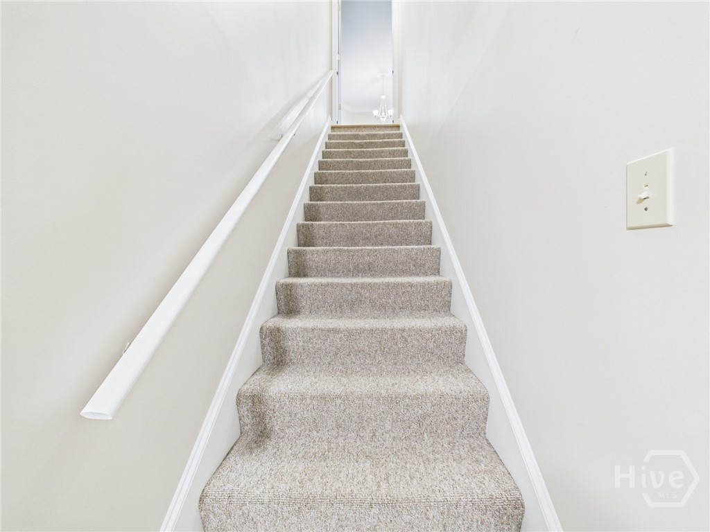 1120 Laurel Pointe Property Photo 33