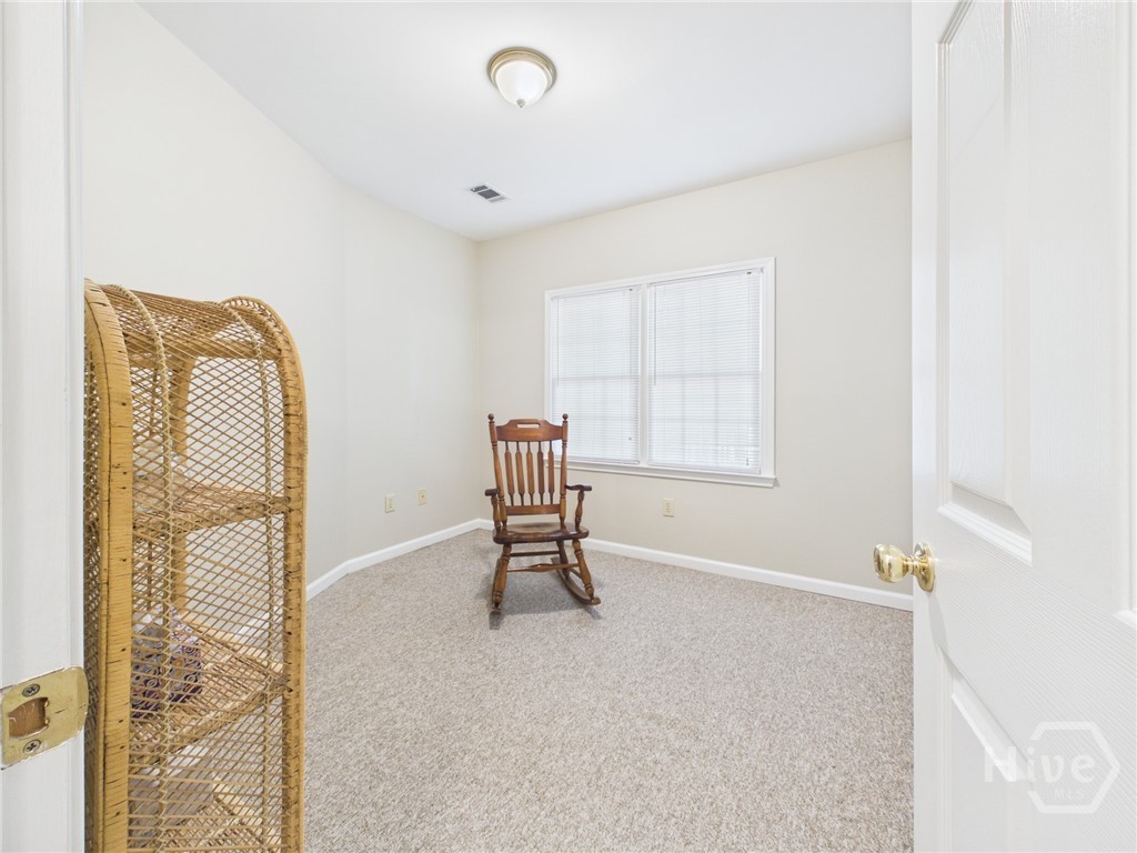 1120 Laurel Pointe Property Photo 39