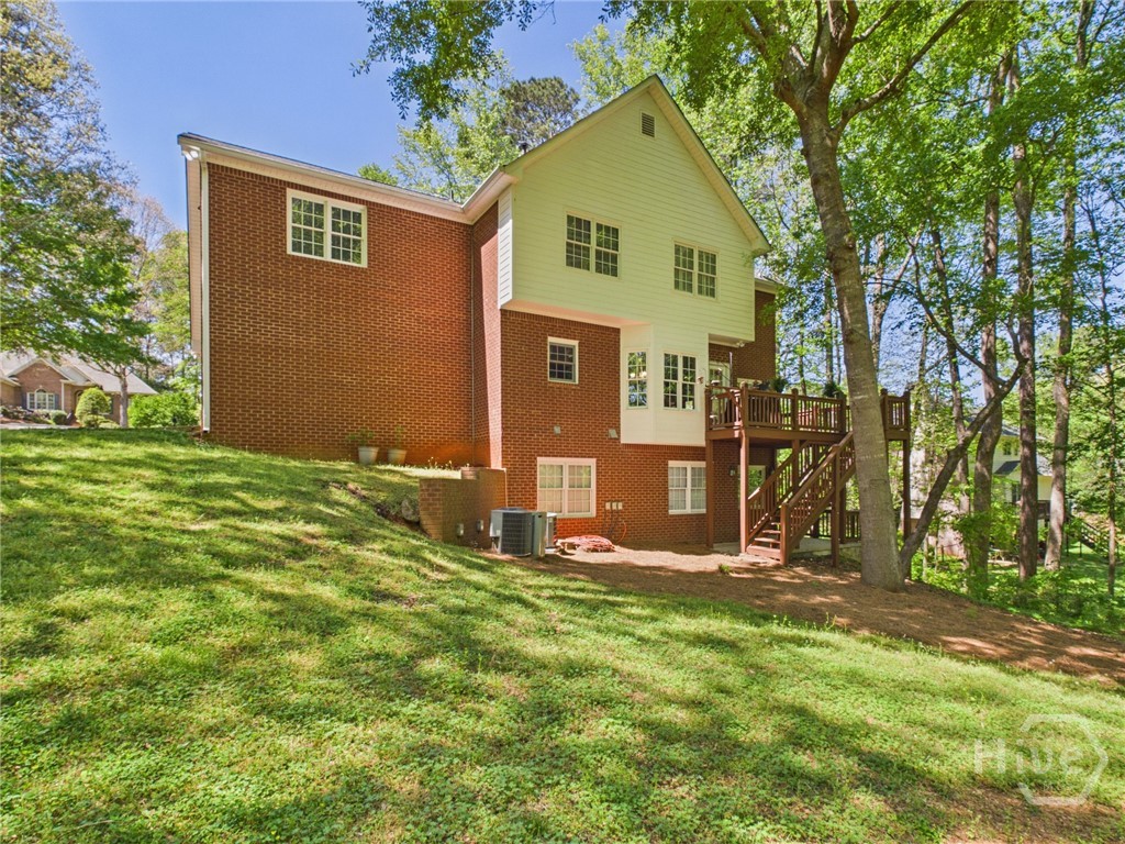 1120 Laurel Pointe Property Photo 45