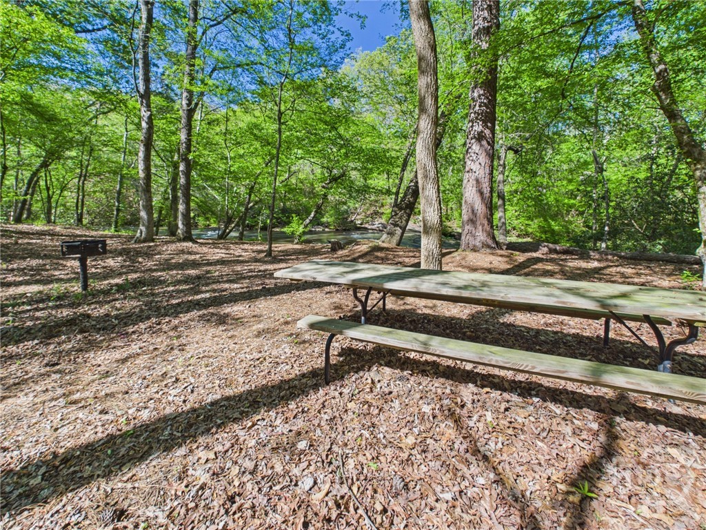 1120 Laurel Pointe Property Photo 48