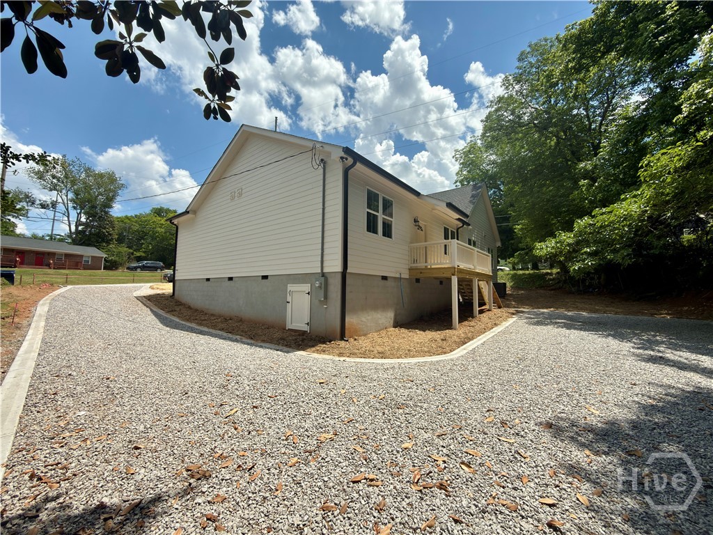 294 Moreland Avenue Property Photo 17