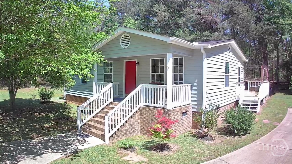 620 S Hogan Drive Property Photo 5