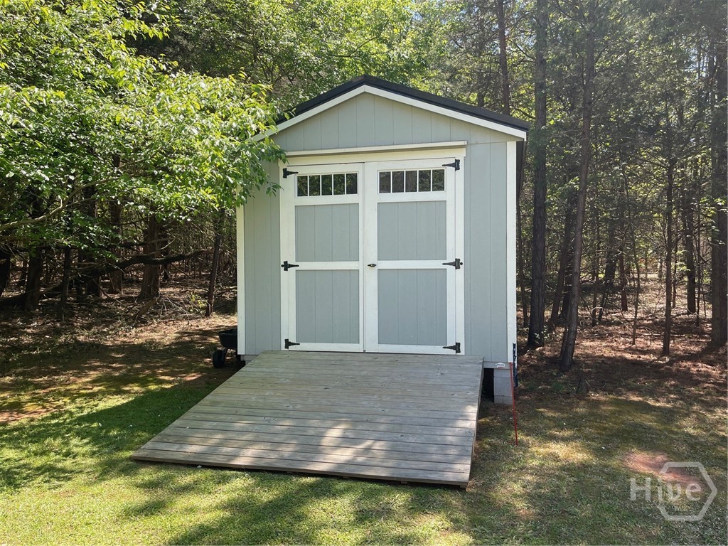 620 S Hogan Drive Property Photo 16