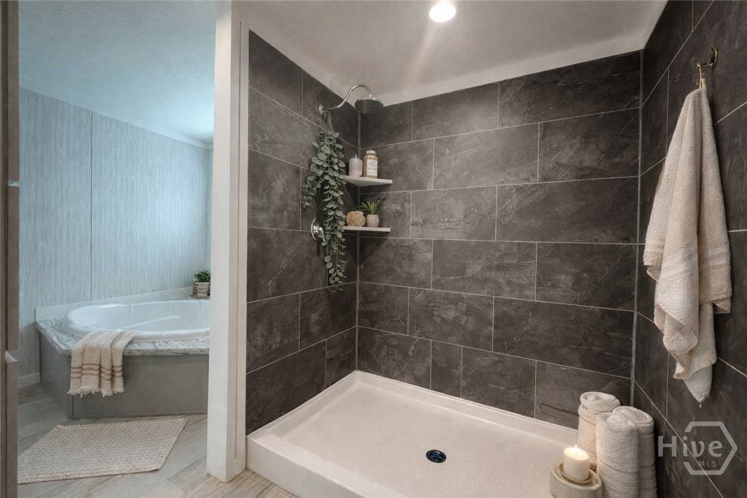 2183 River Road Property Photo 16