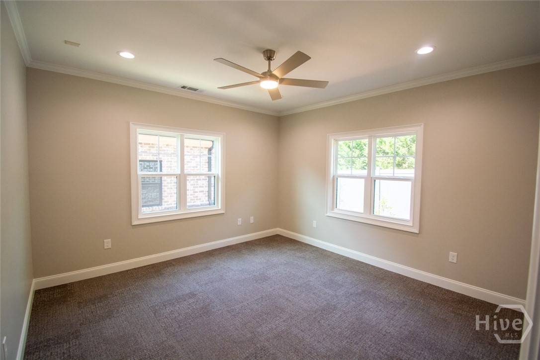 1060 Garland Drive 600 Property Photo 6