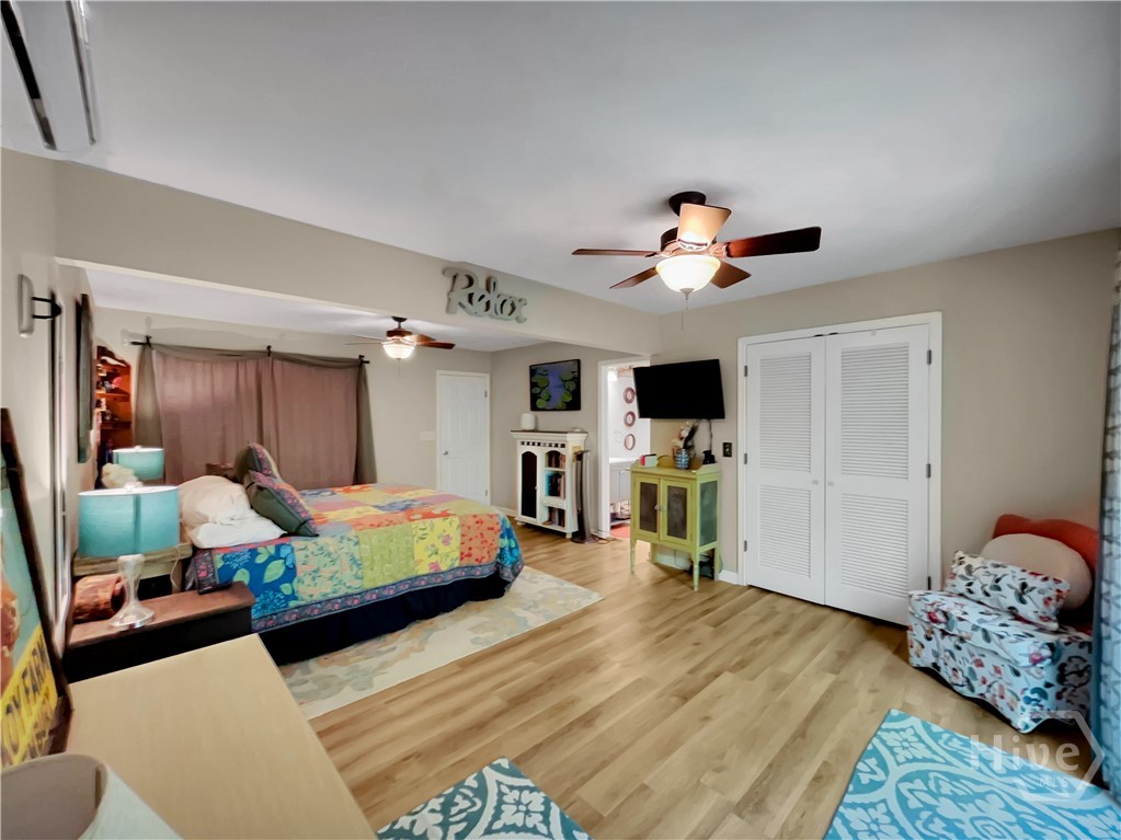 298 Hudson River Drive Property Photo 19