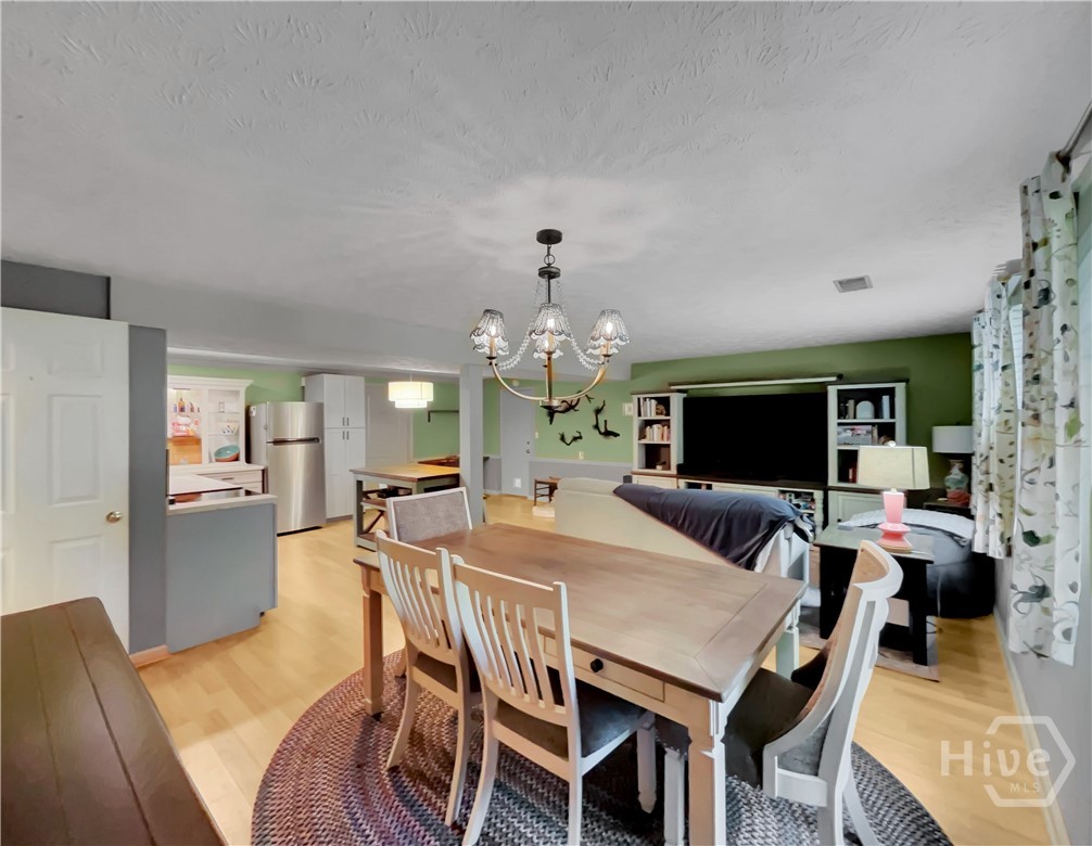 298 Hudson River Drive Property Photo 29