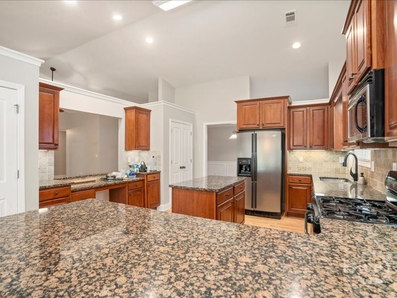 1406 Morgans Bluff Property Photo 13