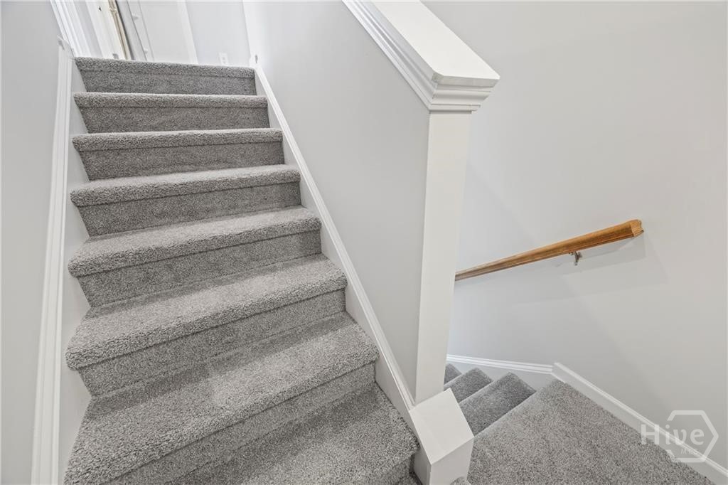 5 Water Oak Way Property Photo 16
