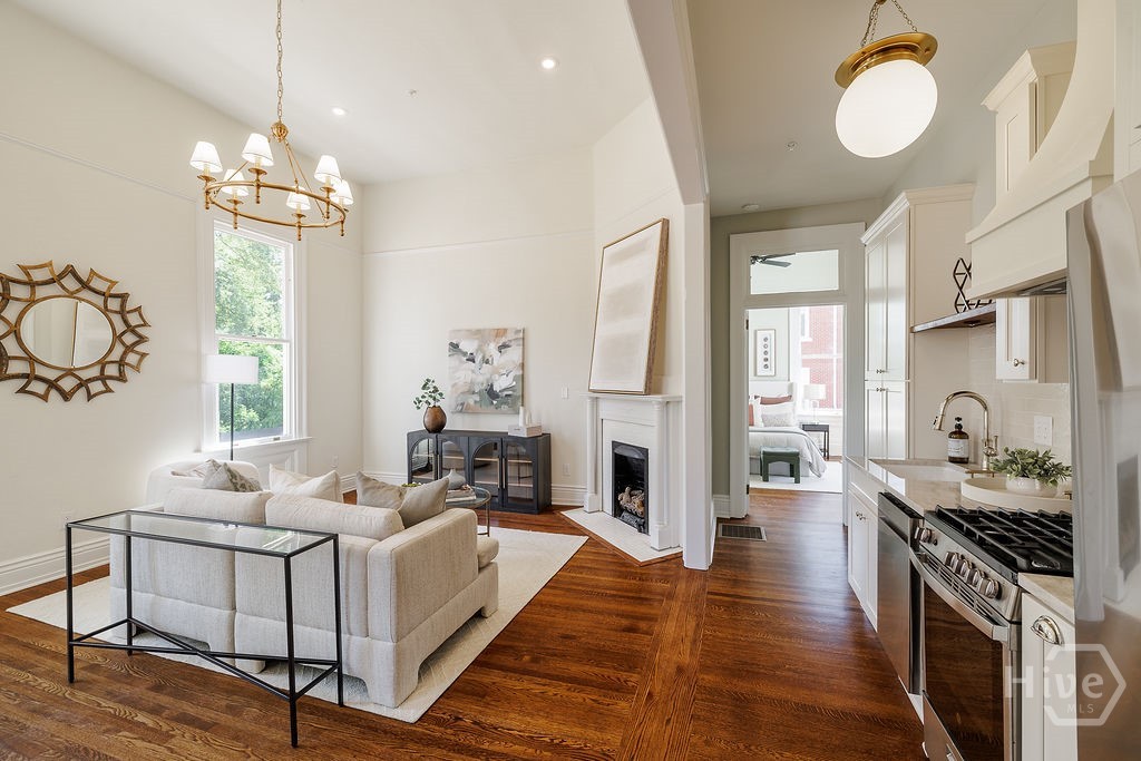 997 S Milledge Avenue 4 Property Photo 16