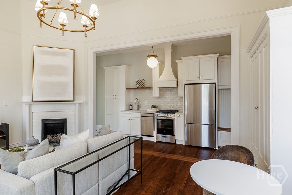 997 S Milledge Avenue 4 Property Photo 18