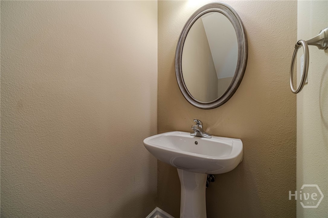 6503 Silk Tree Point Property Photo 20