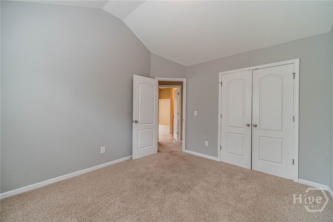 6503 Silk Tree Point Property Photo 25