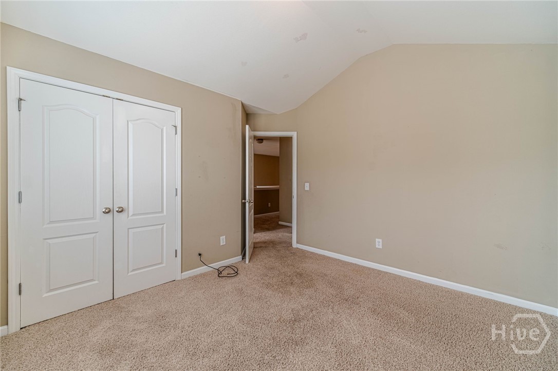6503 Silk Tree Point Property Photo 28