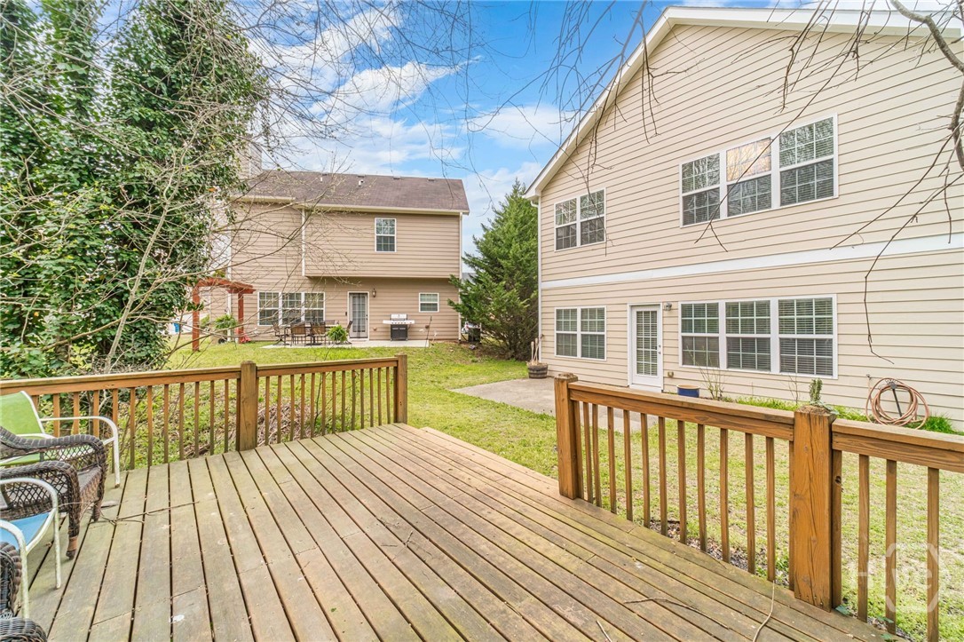 6503 Silk Tree Point Property Photo 43