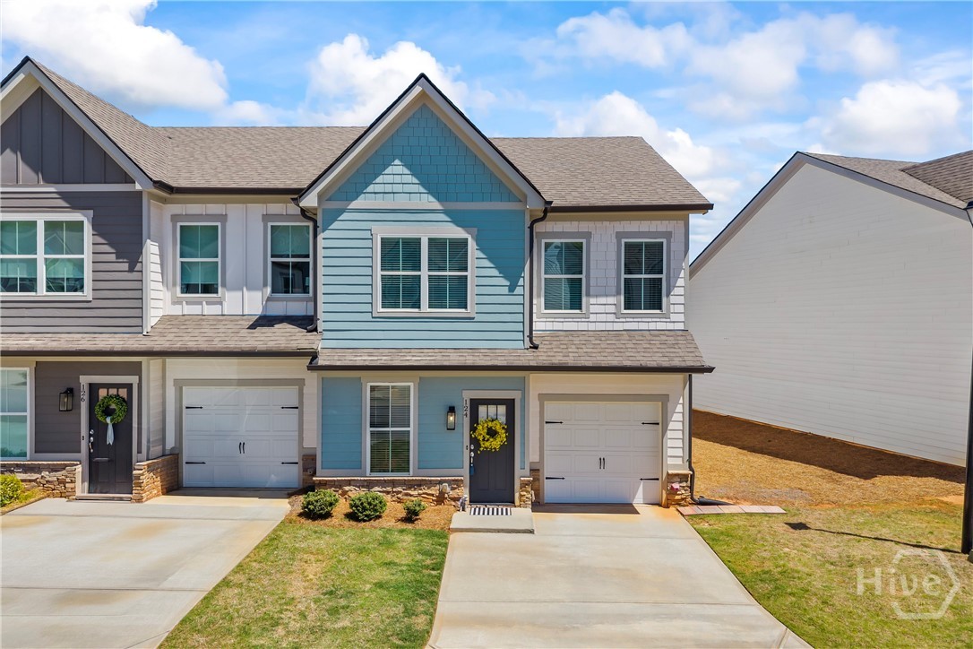 124 Magnolia Place Property Photo 1