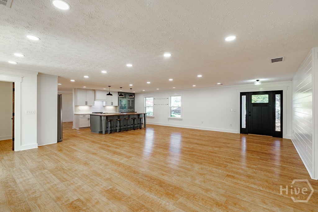 1410 Old Bishop Road Property Photo 8