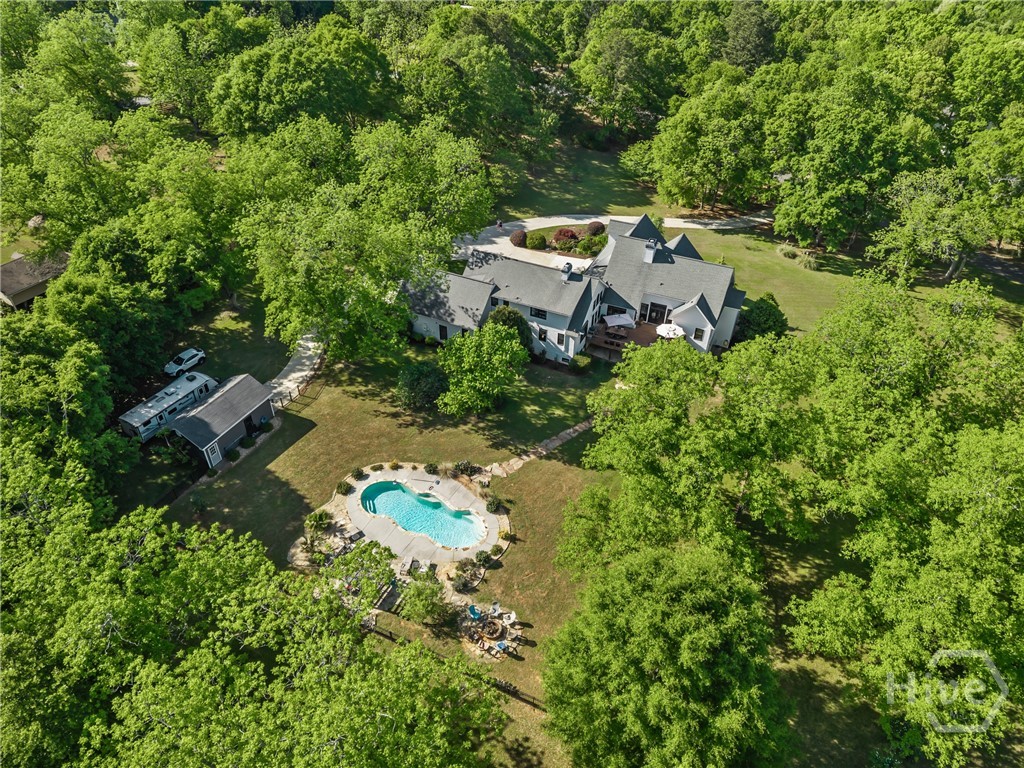 1110 Summit Circle Property Photo 6