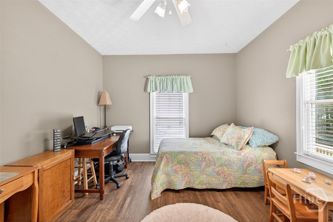 6 Adella Property Photo 19