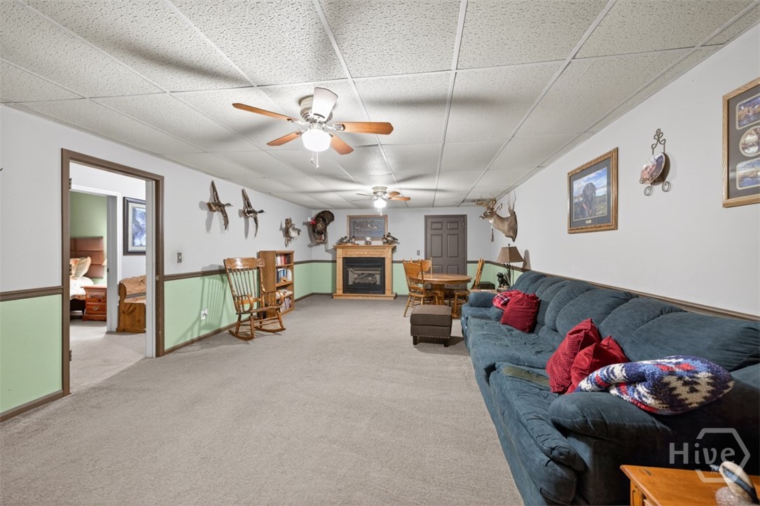 6 Adella Property Photo 24