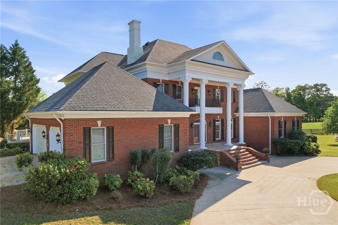 1202 Hodges Circle Property Photo 3