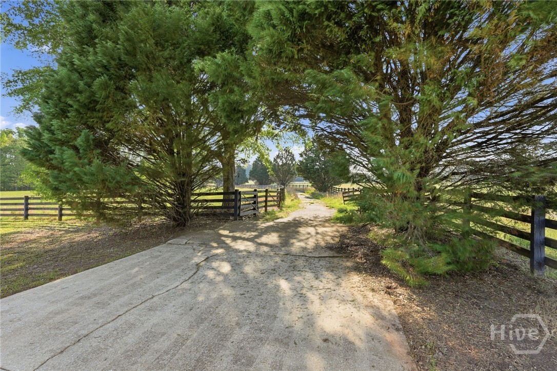 1202 Hodges Circle Property Photo 17